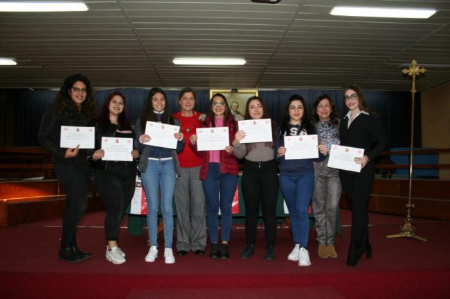 Cerimonia di consegna certificazione linguistica spagnola DELE agli alunni dell’I.I.S.S. “C. Gemmellaro”