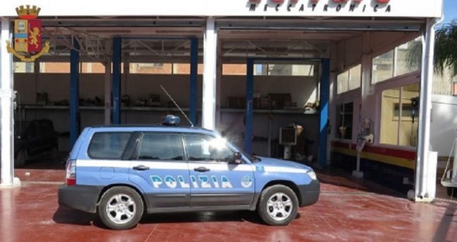 Abusività in centro, scoperta un’officina meccatronica “illegale”: scatta il sequestro