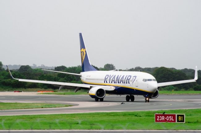Ritardo di oltre 5 ore per il volo Ryanair Catania-Perugia e ritorno: rimborso disponibile, ecco come richiederlo