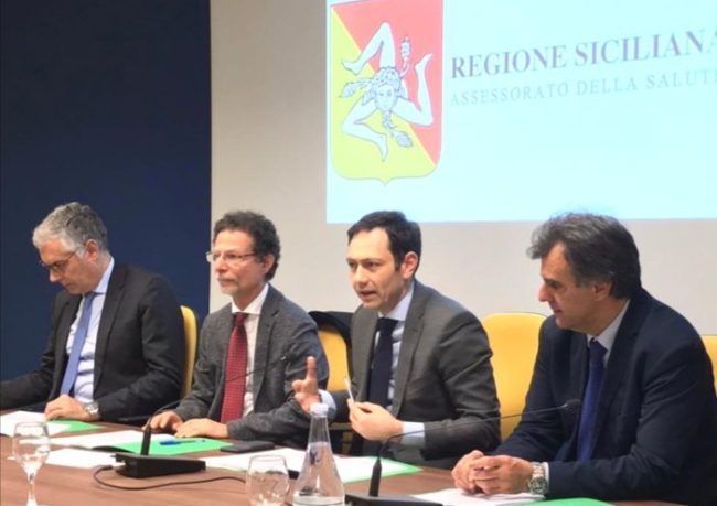 Firmato protocollo Regione-Università, più trasparenza e standard anticorruzione. Razza: “Da ora maggiore disponibilità nelle strutture”