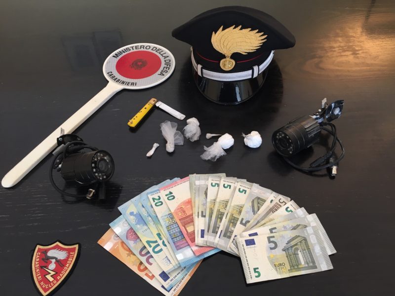 Sorvegliato speciale sorpreso con cocaina e crack in casa: arrestato 30enne