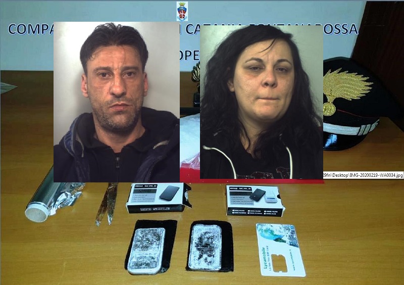 Catania, spaccio a conduzione familiare: arrestati padre, madre e figlio. Sequestrato mezzo chilo di cocaina