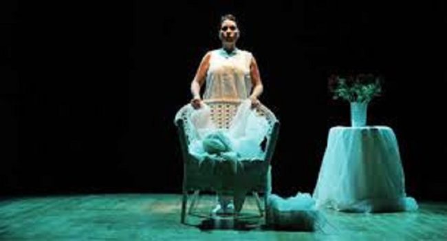 Amore, possesso e violenza in “Sempre tua” esempio di teatro civile e sociale