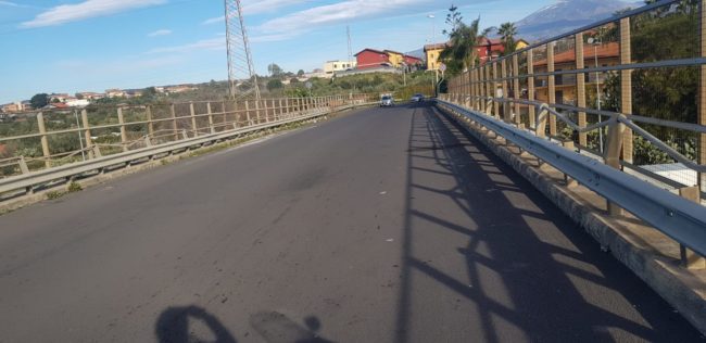 Catania, pericolo sul ponte di via Currolo. Consigliere Zingale: “Occorre riqualificare la zona”