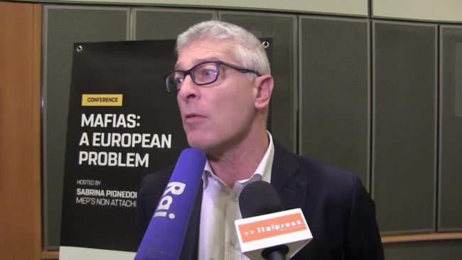 Morra “Combattere mafie sul piano economico”
