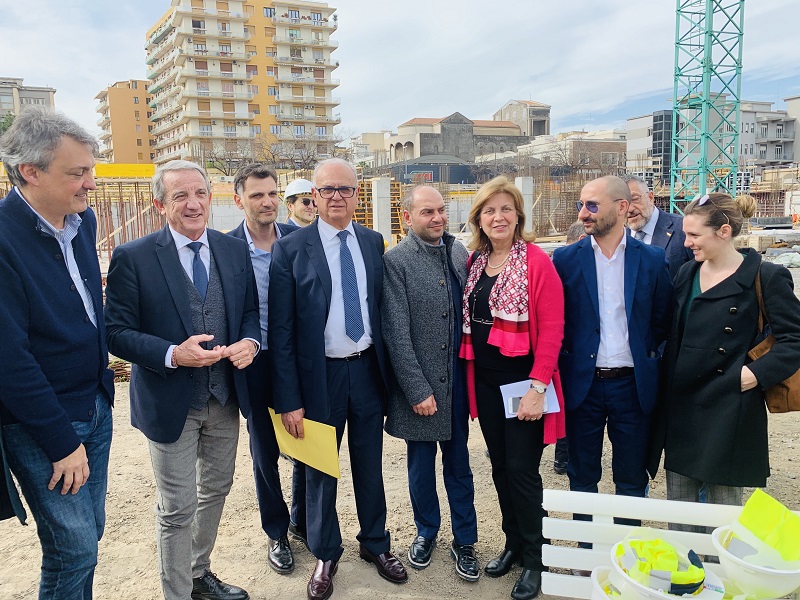 La commissione dell’Assemblea Regionale Siciliana in visita al Garibaldi-Centro di Catania La commissione dell’Assemblea Regionale Siciliana in visita al Garibaldi-Centro di Catania