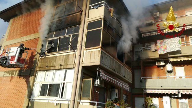 Anziana morta carbonizzata nel Catanese: i primi DETTAGLI della tragedia – FOTO