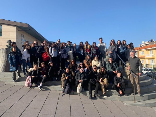 Conclusa con successo la prima mobilità  di un nuovo progetto Erasmus Plus in lingua francese per gli alunni dell’IPSSEOA “K. Wojtyla” di Catania