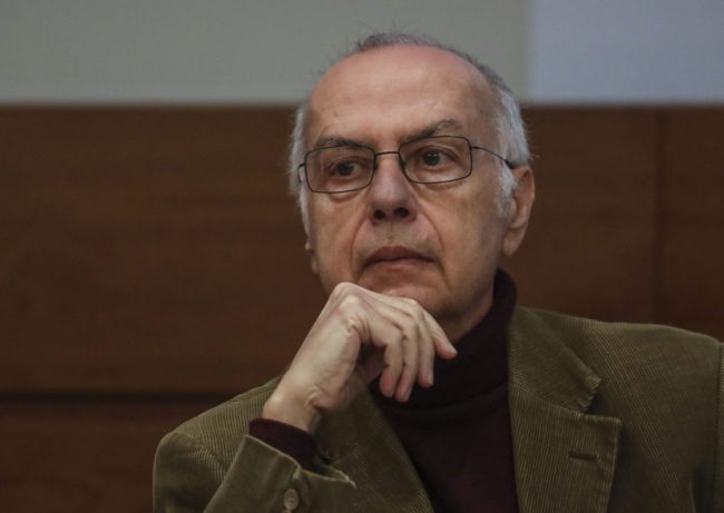 Emergenza Coronavirus, il virologo Rezza avverte: “Preoccupa effetto euforia, nuovo lockdown disastroso”