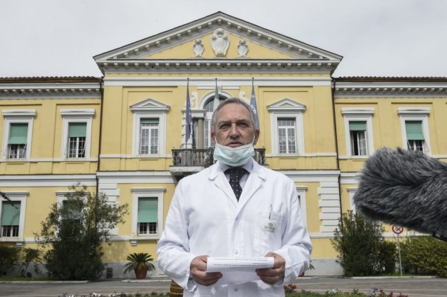 Coronavirus, i coniugi cinesi dimessi dallo Spallanzani