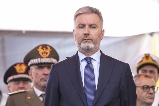 Coronavirus, Guerini “daremo piu' soldati senza militarizzare il Paese”