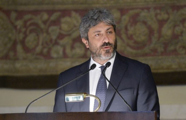 Crisi di Governo, Fico ascolta M5S e PD: maggioranza compatta con Conte, martedì la risposta al Colle