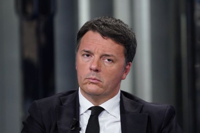 Coronavirus, Renzi “Riaprire gradualmente fabbriche gia' da aprile”