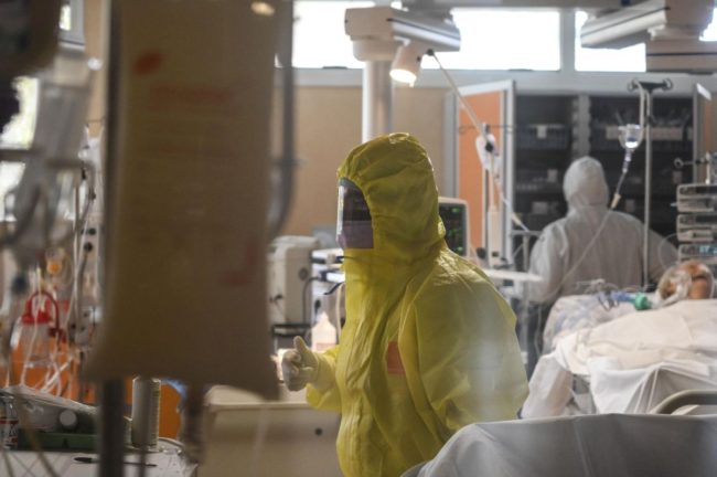 Forti mal di testa dopo vaccino AstraZeneca: l’Avvocato Turrisi lotta tra la vita e la morte