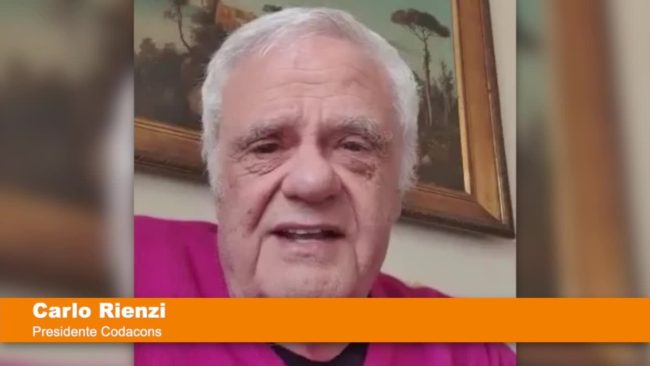 Rienzi (Codacons) “Fedez ignorante, non lo seguite”