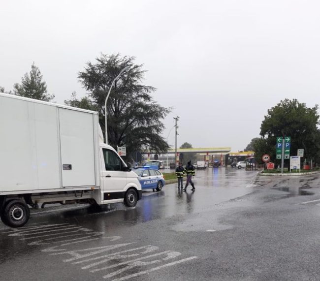 Aumentano i controlli per le auto dirette agli imbarchi di Villa San Giovanni