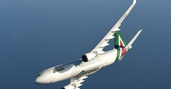 Alitalia riprende a volare, due tratte collegano Catania e Palermo: ecco gli orari e i giorni
