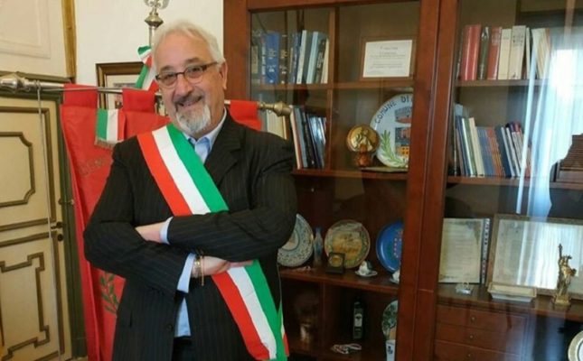 Corruzione al Comune, per il sindaco di Casteldaccia arriva la revoca della sospensione della carica
