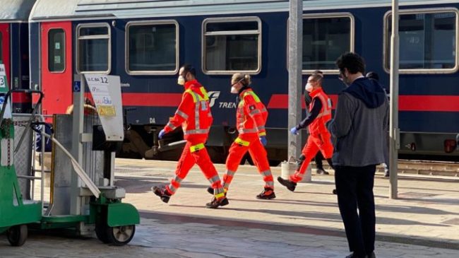 Covid-19, consiglieri comunali di Catania: “Bloccare ingresso in Sicilia per non vanificare sacrifici dei cittadini che rispettano le prescrizioni”
