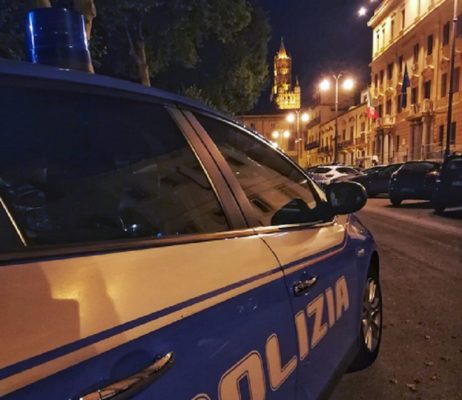 Catania, donna ai domiciliari rintracciata fuori casa: figlio minorenne finisce in istituto
