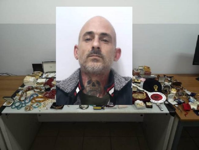 Ruba monili in un appartamento approfittando di un ponteggio, arrestato Massimiliano Riani