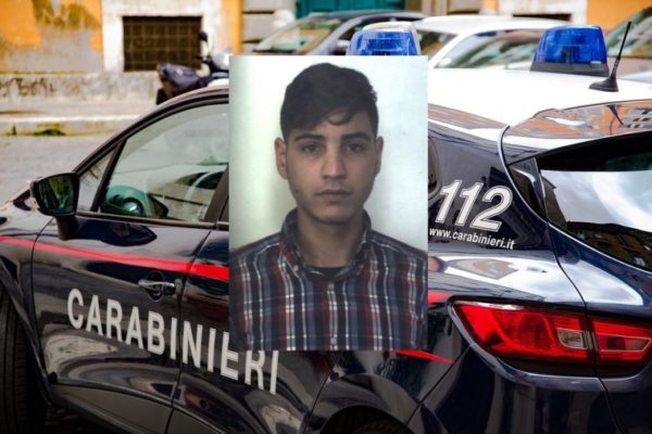 Viola i domiciliari dopo l’arresto per furto: scattano le manette per un 23enne