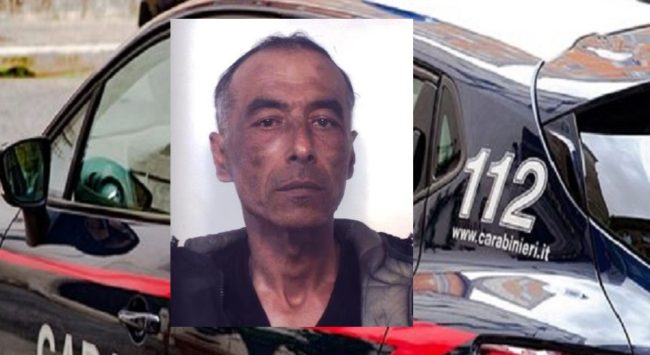 Catania, ruba alcolici dal chiosco di piazza Corsica e si finge spazzino: il bottino era di 500 euro