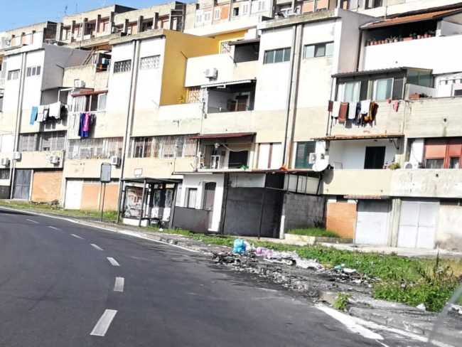Viale Tirreno ancora al buio, assenza di illuminazione pubblica. Buceti: “La pazienza è finita”