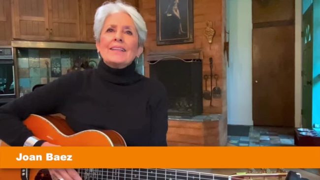 Joan Baez dedica ‘Un mondo d’amore’ agli italiani