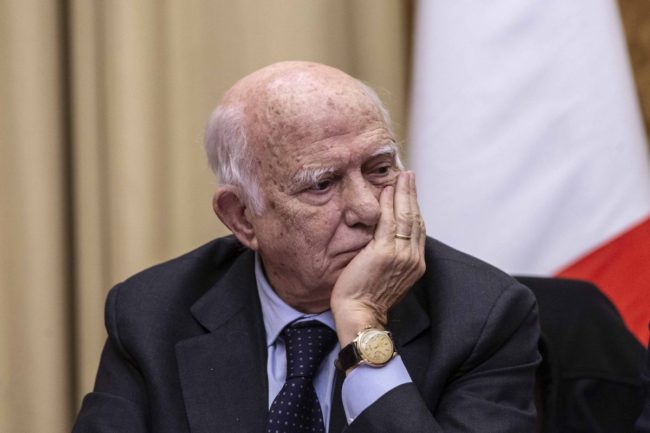 Cirino Pomicino “Contributo dai piu' ricchi o il debito ci strozzera'”