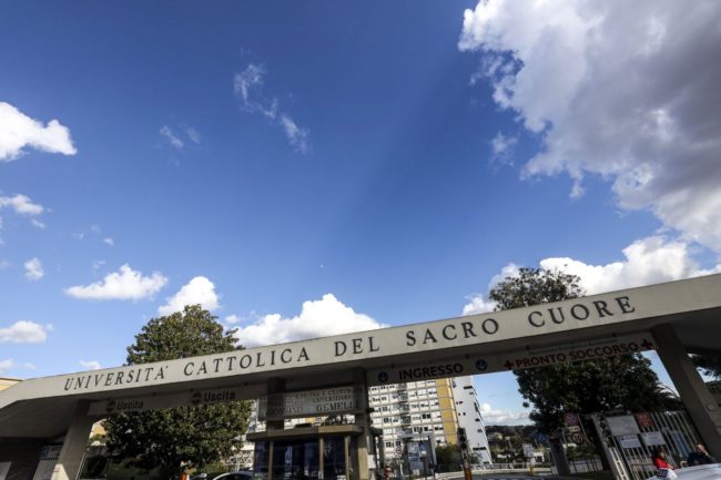 Coronavirus, dall'Universita' Cattolica 1 milione per gli studenti