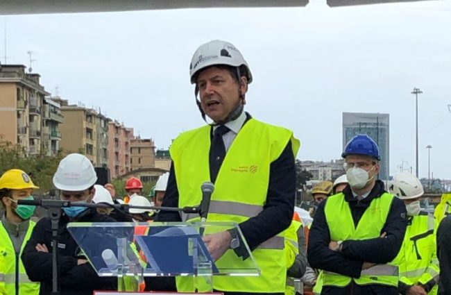 Ponte di Genova, Conte “Nuova luce sull'Italia”