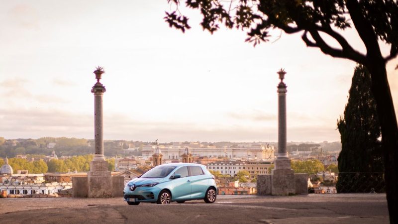Renault Italia pronta a ripartire dal 4 maggio