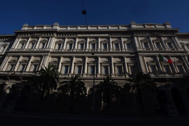Bankitalia “Con graduale rientro misure per shock finanze sostenibili”