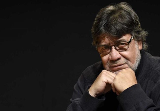 Addio a Luis Sepulveda, lo scrittore de “La gabbianella e il gatto”: era positivo al Coronavirus