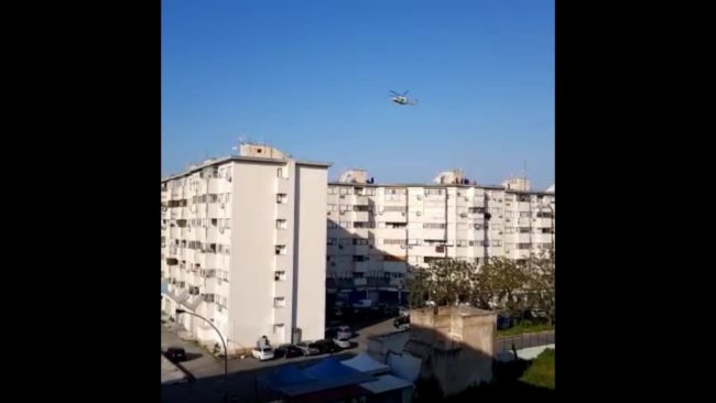La grigliata sui tetti. Così a Palermo si elude la quarantena