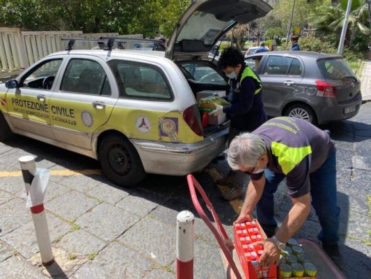 Emergenza Coronavirus, a Catania continuano i gesti di solidarietà: aiutate oltre 130 famiglie