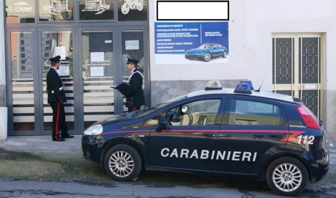 Assembramento nel Catanese: carabinieri denunciano un uomo per falsa dichiarazione ed elevano sanzioni