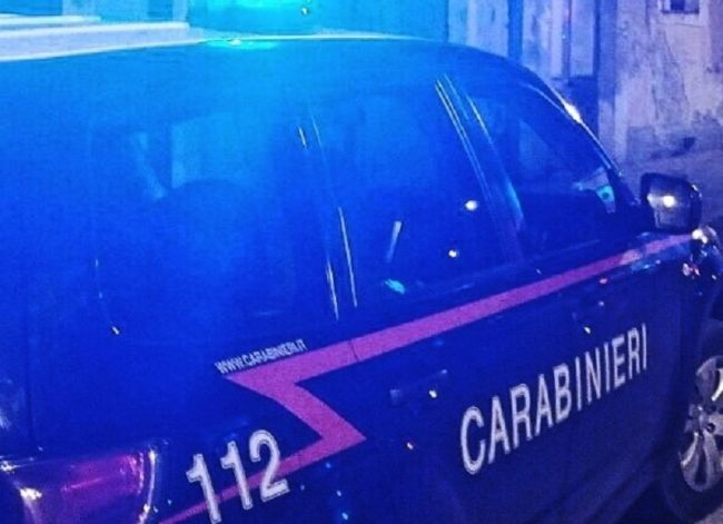 Macchine di lusso e spaccio di droga nel Catanese: in manette ispettore della Polizia