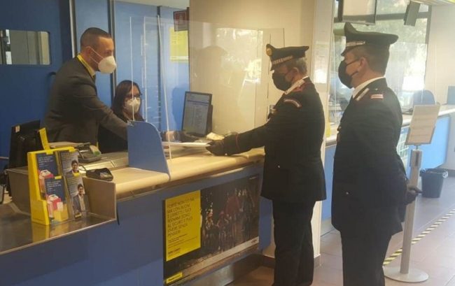 Poste Italiane e carabinieri, continua la consegna delle pensioni nel Palermitano