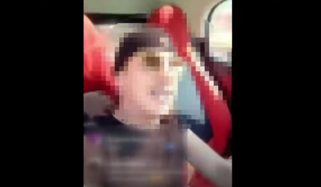 Insulta Conte, la sua compagna e pubblica il video sui social: denunciato per oltraggio a corpo politico
