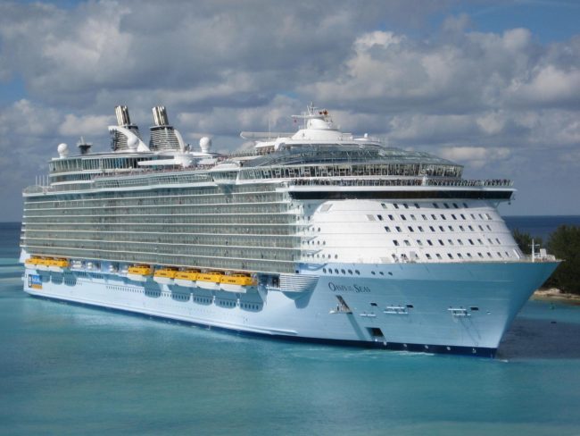 Catanese bloccato su nave da crociera a Miami: in isolamento e licenziato per via dell’emergenza