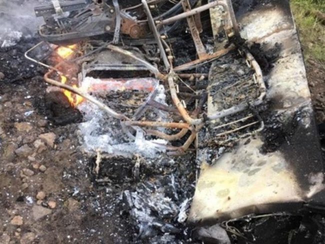 Incendio doloso in una discarica abusiva nel Catanese: arrestati due giovanissimi