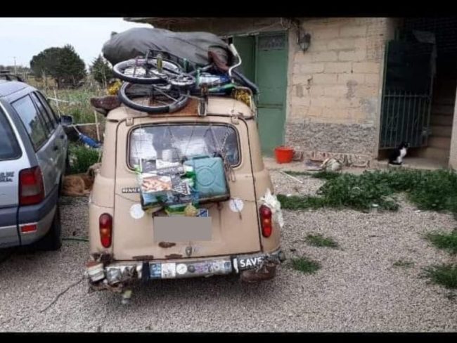 Coronavirus, Renault 4 da Aci Castello a Mazzarino: nessuna autorizzazione da parte dei servizi sociali