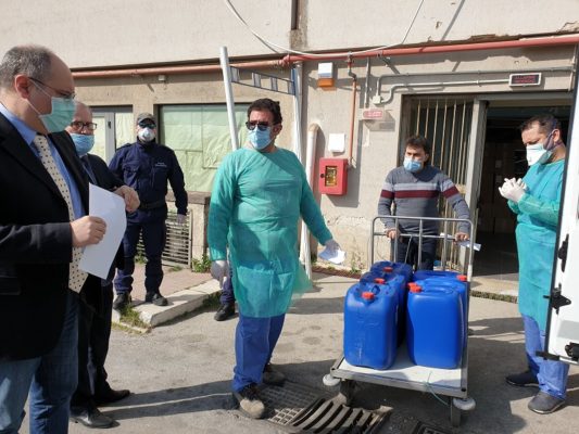 Coronavirus, Amap consegna igienizzante all’ospedale Cervello