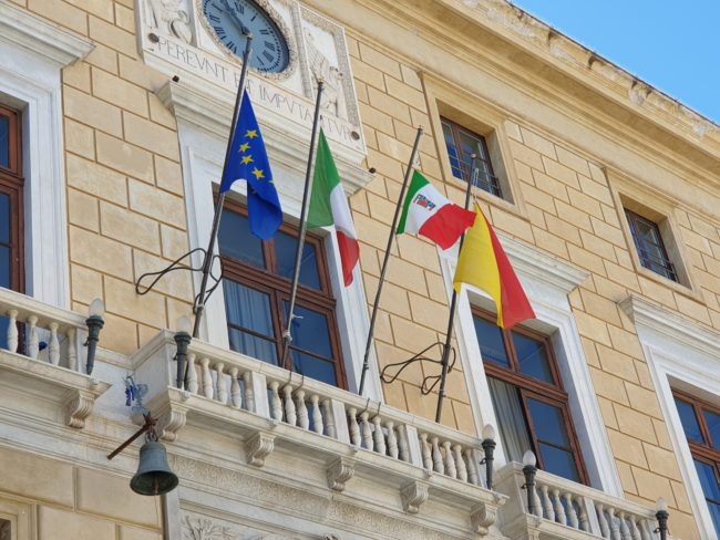 Festa della Liberazione, celebrazione silenziosa e insolita a Palermo. Orlando: “Fermi i valori democratici”