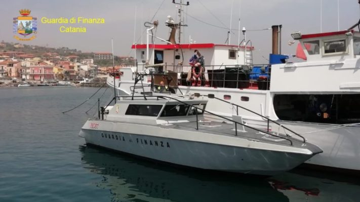 Catania, controlli in mare e lungo le coste: sanzionati amanti della pesca