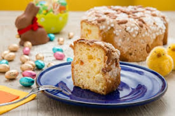 Pasqua, la tradizionale Colomba “fatta in casa”: la ricetta per un dolce soffice e profumato