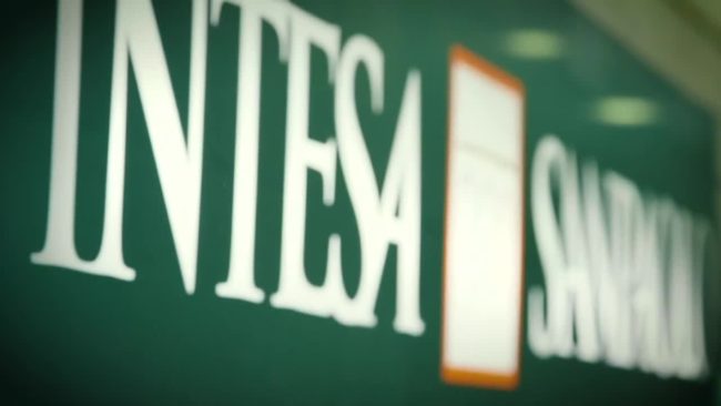 Coronavirus, da Intesa Sanpaolo 11 mila indumenti intimi per ricoverati