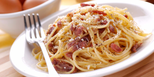 Carbonara Day, gli “errori” più comuni nella preparazione: “La carbonara non è un’opinione”